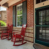 Отель Condo Off Dickson - WALK to Dickson, фото 14