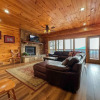 Отель Smoky Mountain High 8 Bedroom Chalet by RedAwning, фото 2