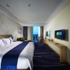 Отель Holiday Inn Express Zhengzhou Airport, an IHG Hotel, фото 3