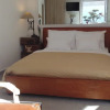 Отель Downtown Luxury Suites, фото 3
