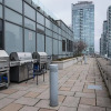 Отель MiCasa Suites - Stylish Condo in Maple Leaf Square, фото 10