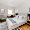 Отель The Southwark Wonder - Charming 1bdr Flat With Patio, фото 3