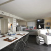 Отель Moore Executive Suites - Bishops Landing, фото 6