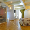 Отель B&B Jolie, фото 1