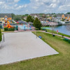 Отель Near Theme Parks! Beautiful 3 BR Town Home, Splash Park, Pool, Lake, And More!, фото 33