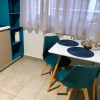 Отель Quiet 1-bedroom apartment, free parking & gym, фото 7