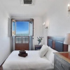 Отель Stunning 3-Bed House, фото 4