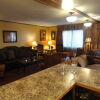 Отель Fireside Inn & Suites, фото 43