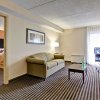 Отель Best Western Plus Toronto North York Hotel & Suites, фото 37