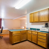 Отель Rodeway Inn & Suites, фото 23