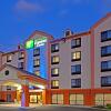 Отель Holiday Inn Express Hotel & Suites Meadowlands Area, an IHG Hotel в Карлстадте