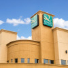 Отель Quality Inn & Suites, фото 1