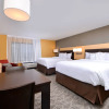 Отель TownePlace Suites Detroit Commerce, фото 3
