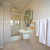 Отель Savoy Lodge With Breakfast Included - Standard Double Room 6, фото 25