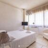 Отель Ground floor apartment in Villa Reginella, with shared swimming pool in Lecce-Reginella Padronale, фото 16