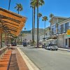 Отель Catalina Island Cottage - Walk to Main St & Beach! в Авалоне