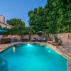 Отель Luxe Scottsdale Home W/pool, Spa, & Tesla Charger, фото 29