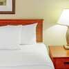Отель La Quinta Inn & Suites by Wyndham Appleton College Avenue, фото 6