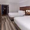 Отель Holiday Inn Express & Suites Raleigh NE - Medical Ctr Area, an IHG Hotel, фото 1