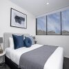 Отель CANBERRA CHIC-hosted by:L'Abode Accommodation, фото 6