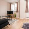 Отель 3 Bed Townhouse Stafford в Стаффорде