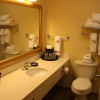 Отель Rodeway Inn & Suites, фото 36