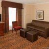 Отель Hampton Inn & Suites Cleveland-Beachwood, фото 2