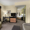 Отель Holiday Inn Express  Atlanta Downtown, фото 1