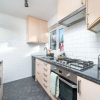 Отель Madika Homes Stunning 2-bed Apartment in Edgware, фото 5