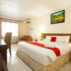 Отель RedDoorz Premium @ Raya Nginden, фото 4