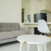 Отель Fully Furnished With Modern Design 2Br At Sky House Bsd Apartment, фото 4