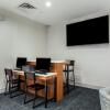 Отель Holiday Inn Express & Suites Jersey City North - Hoboken, an IHG Hotel, фото 2