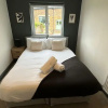 Отель Cotswolds Large 4 Bed House Parking-Wifi, фото 21