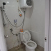 Отель Clean & Comfy Room at Bassura with open view window, фото 9