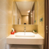 Отель Hagi APT - Vinhomes Metropolis service apartment in Lieu Giai, фото 18