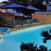Отель Apartment With 2 Bedrooms in Pointe aux Piments, With Pool Access, Bal на пляже Тру-о-Биш