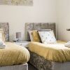 Отель Birkdale Southport Boutique Apartment Sleeps 5, фото 2