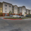 Отель Candlewood Suites College Station At University, an IHG Hotel, фото 1