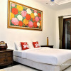 Отель ZEN Rooms Chic Home Kemang, фото 2