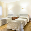 Отель Hostal Cortes, фото 20