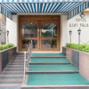Отель Treebo Trip Hotel East Palace, фото 20