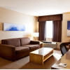 Отель Holiday Inn Express & Suites Langley, an IHG Hotel, фото 27