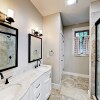 Отель New Listing! Brand-new Near Downtown 3 Bedroom Home, фото 10