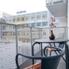 Отель Comfortable Studio Apartment Garden View By City Living - Umami, фото 7