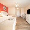 Отель Island Sun Inn & Suites - Venice, Florida Historic Downtown & Beach Getaway, фото 39