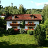 Отель Ferienwohnungen Haus 
