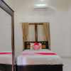 Отель OYO 1190 Ndalem Katong Guest House, фото 7