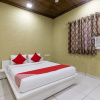 Отель OYO 27653 Savoy Suites, фото 15