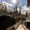 Отель Dream 4-Br 4-Ba Chalet | Private Hot Tub | 2 min to Jasper National Park Gates, фото 36