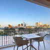 Отель Gem Beachfront Apt With Amazing Bay and Sea Views, фото 6